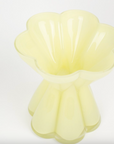 Vase hellgelb mundgeblasen
