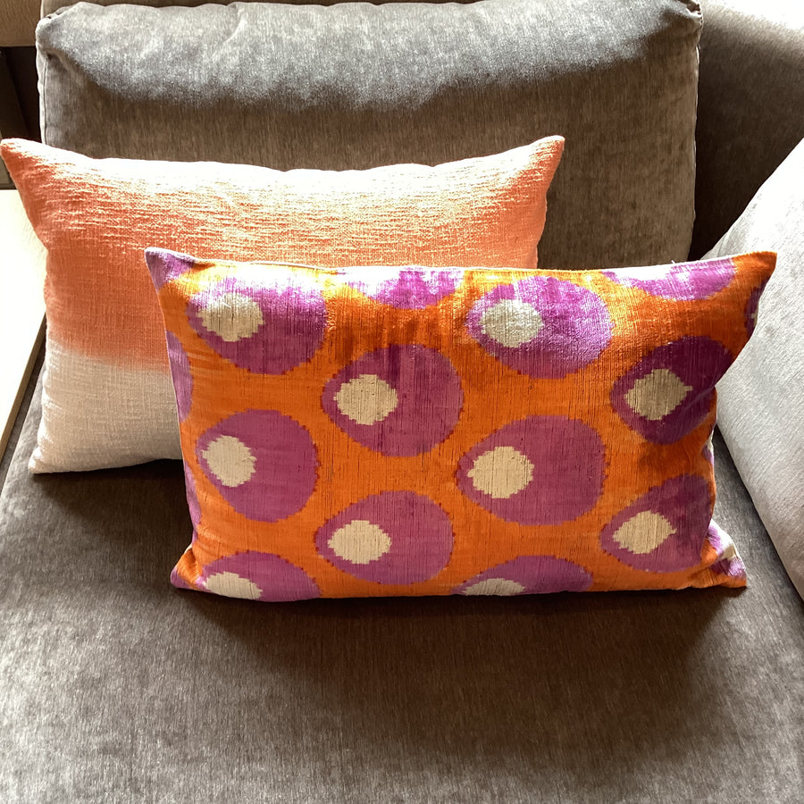 Kissen Samt Ikat 40x60cm orange lila