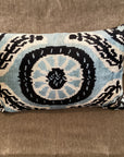 Ikat Kissen Samt 40x60cm Blautöne