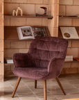 Sessel Lounge in Pflaumenton und Eichenholz