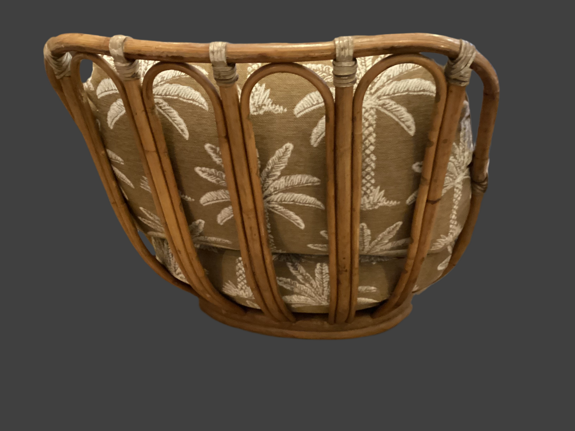 Vintage Sessel Rattan Drehsessel neu bezogen mit Palmenmotiv