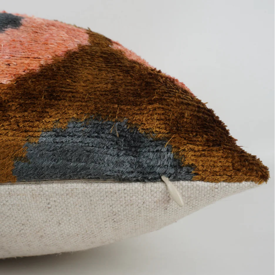 Kissen Ikat 50x50 nougat/ lachs / petrol