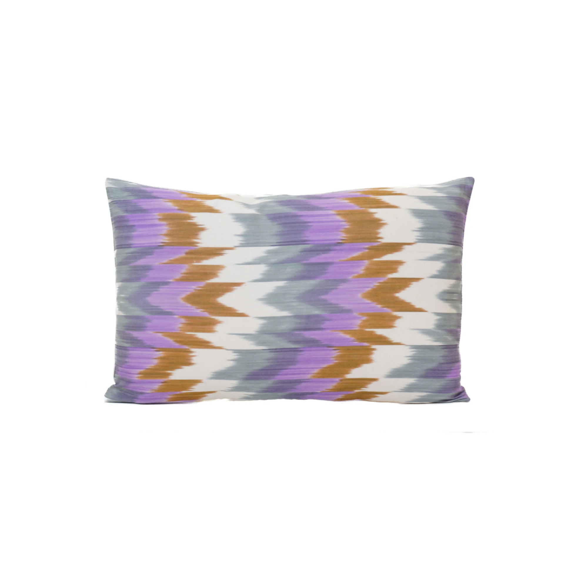 Kissen Ikat Seide 40x60cm lila/ caramel/ grau Zacken