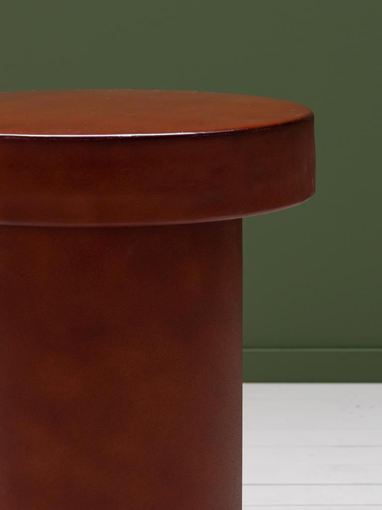 Beistelltisch braun mit lackierter Fläche
