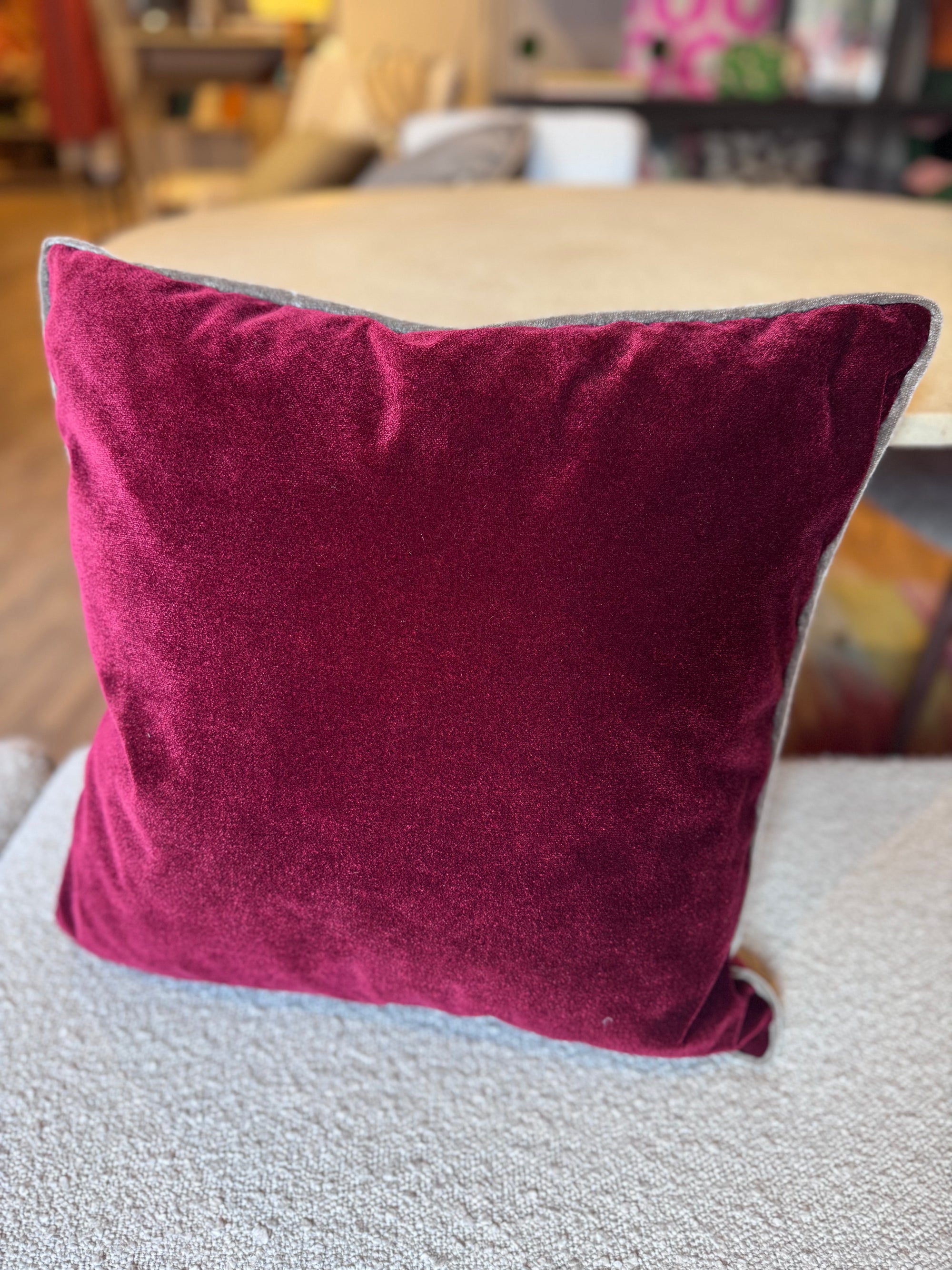 Kissen Samt mit Kontrastpaspel, 50x50cm