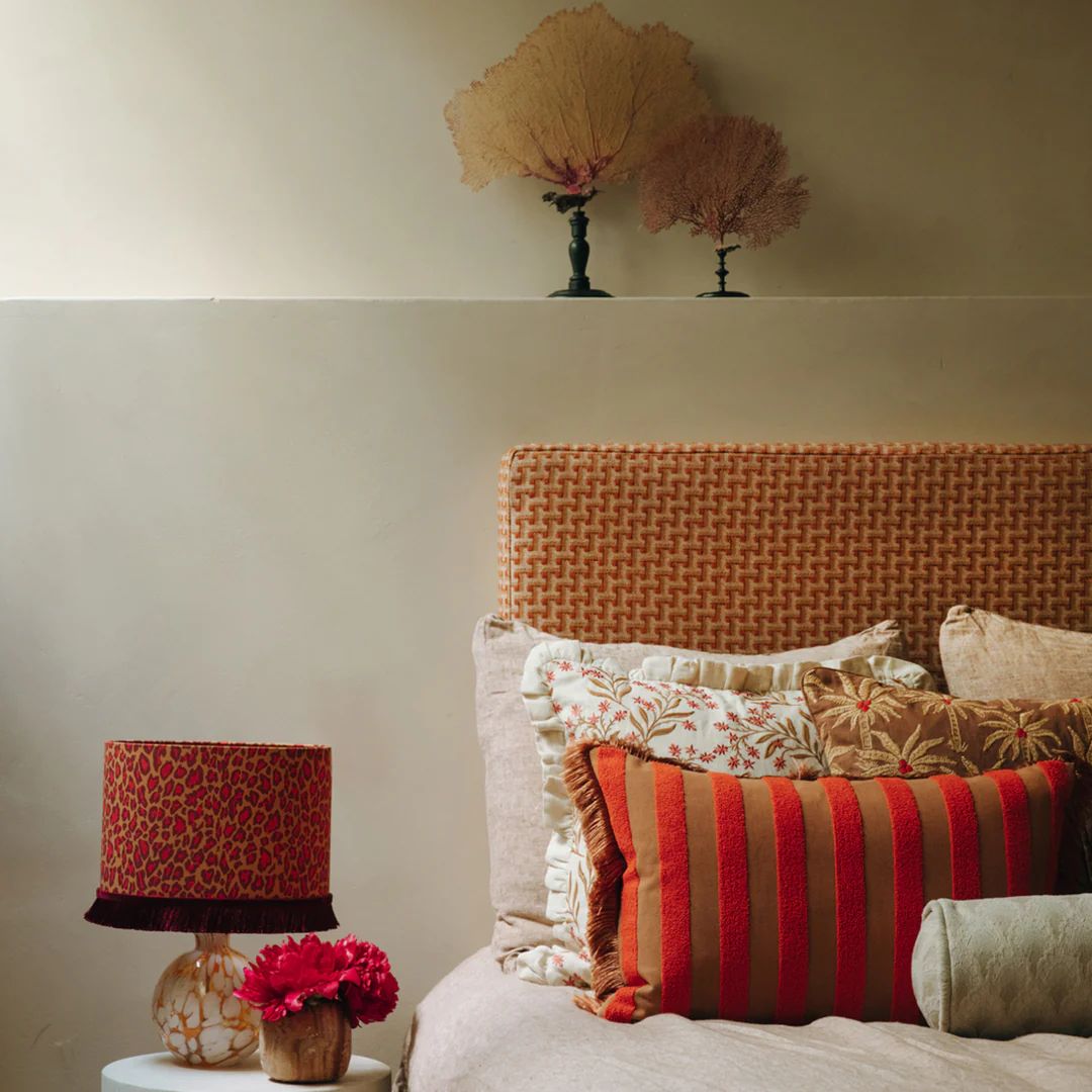 Kissen bestickt Palmen Cinnamon / Orchid