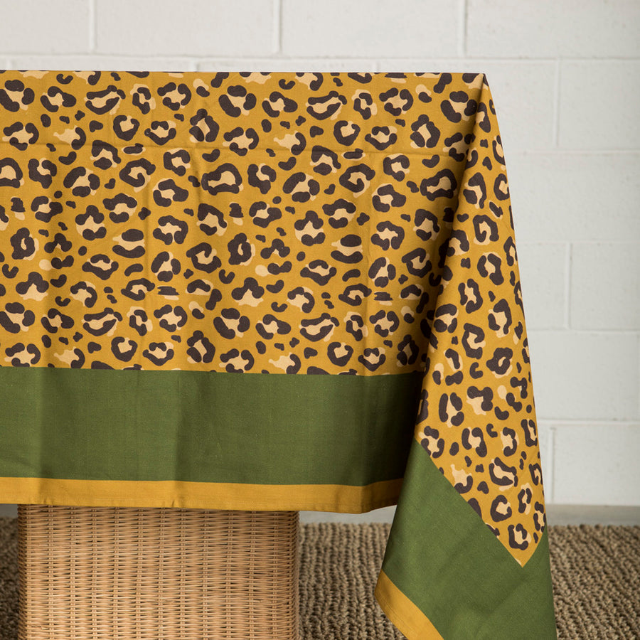 Tischdecke Leopardenmuster